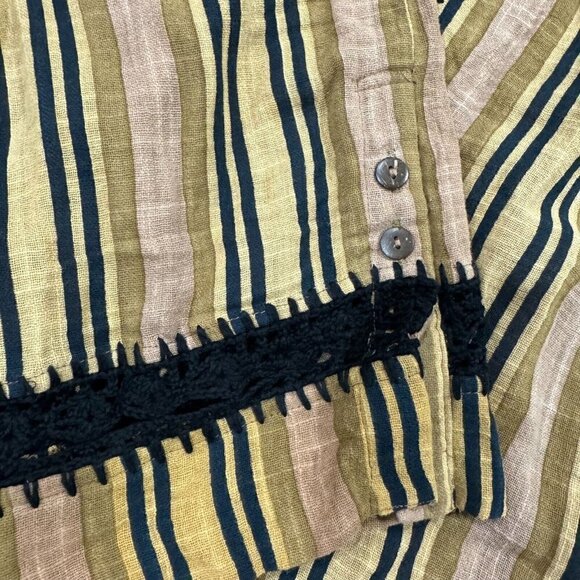 Free People Castaway Striped Button Front Long Sleeve Crochet Trim Boho Top Sz M - Picture 6 of 15